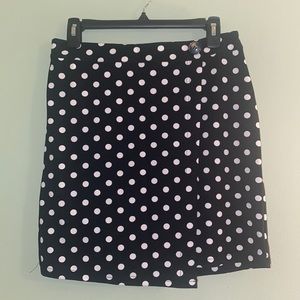 5/$25 Polka dot black/white faux wrap mini skirt wbutton detail size xl stretchy